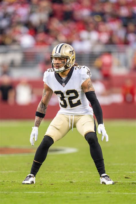 Saints To Extend S Tyrann Mathieu