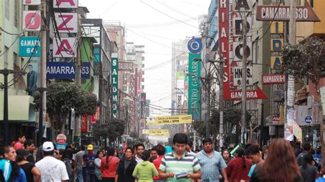 Gamarra Remata Prendas De Invierno Hasta El 60 Por Impacto Del Fenómeno El Niño Infobae