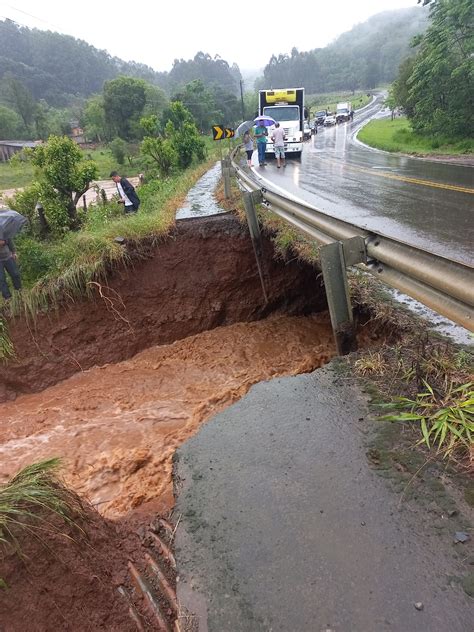 Várias Rodovias Apresentam Problemas Em Função Das Chuvas Belosf7