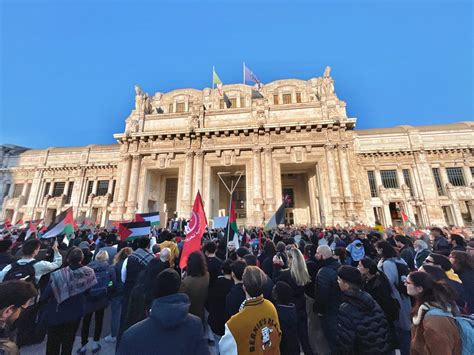 Milano Manifestazione Pro Palestina In 3 Mila In Corteo La Russa Al