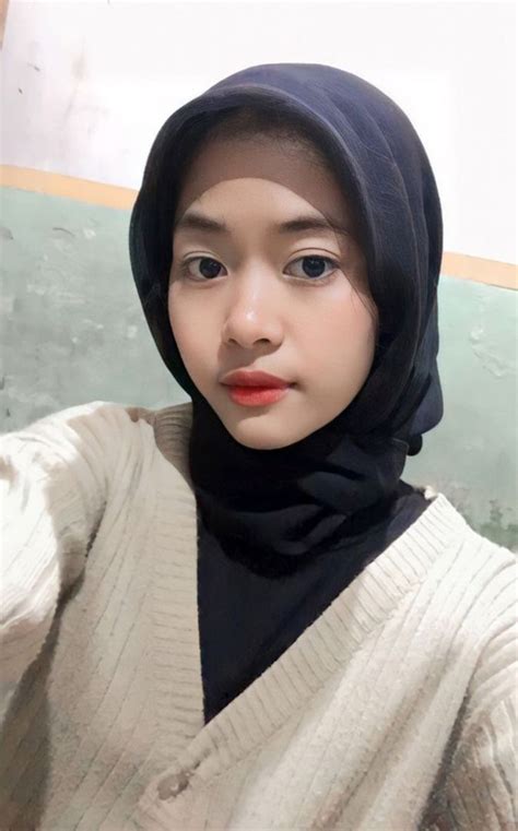 Foto Cewek Hijab Pashmina Hitam Selfie Model Scale Model Models Template Selfies Pattern