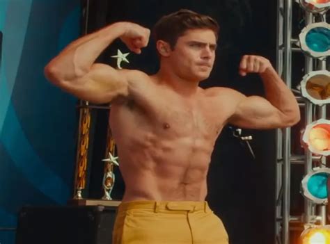 Zac Efron Tout En Muscles Il Est Plus Sexy Que Jamais Dans Son