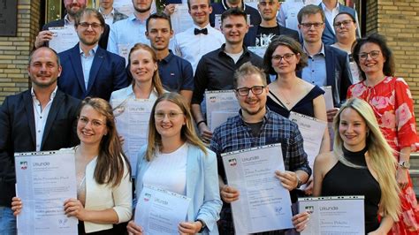 Abitur Und Abschluss In Bochum Viele Fotos Der Schulen