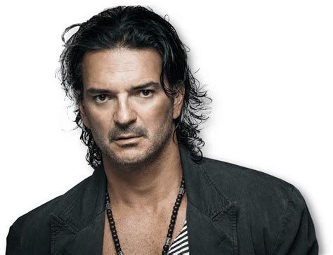 Ricardo Arjona Lanza Single Y Traer A Espa A Su Gira Mundial Circo