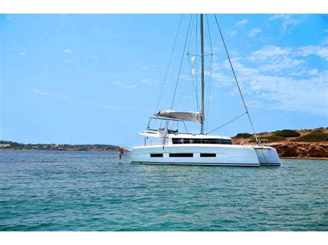 Dufour Catamaran C H Mieten Segelboot Charter