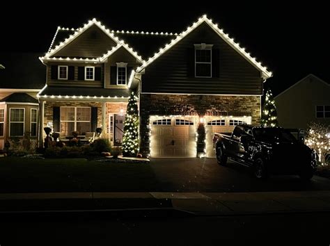 Christmas Light Installers Near Me - Revive Holiday Lighting