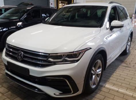 Tiguan 2 0 TSI DSG 4M R LINE LM20 AHK NAVI KAMERA Tiemeyer Gruppe