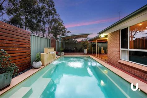 Penrith, Australia Vacation rentals & Airbnb | cozycozy