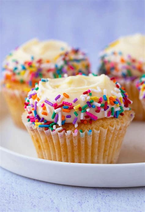 My Favourite Easy Vanilla Cupcakes - Sweetest Menu