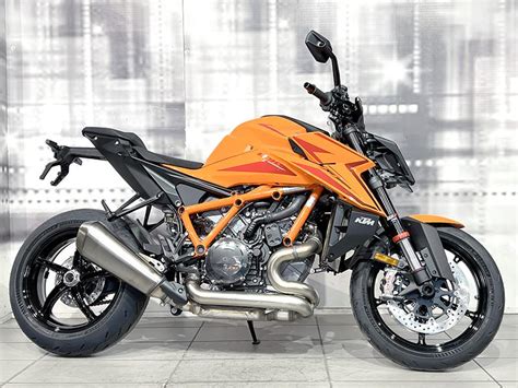 Annunci Moto KTM 1390 Super Duke R Nuove In Vendita