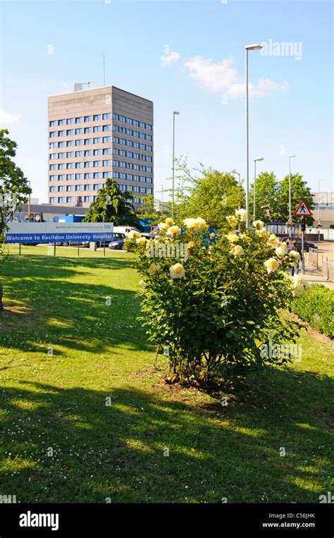 Basildon university hospital basildon essex hi-res stock photography ...