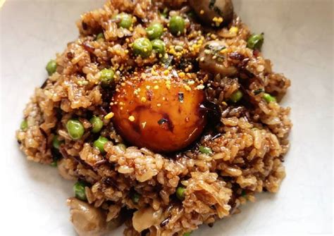 Soya Steamed Glutinous Rice Served With Marinated Egg Yolk Recipe By