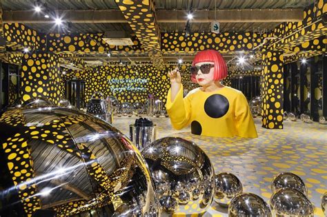 El Arte De Yayoi Kusama Protagoniza Una Incre Ble Pop Up Store De Louis