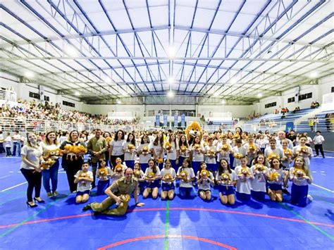 350 alunos do PROERD participam da formatura em Joaçaba Éder Luiz