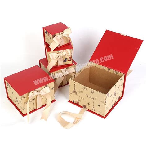 Custom Packaging Black Box Gift Paper Box Clear Lid Satin Lined With