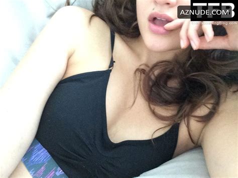 Ana Predo Nude And Sexy Photos Collection AZNude