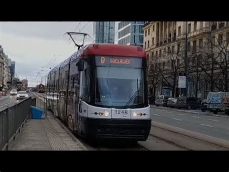 Przejazd Wi Tecznym Tramwajem Na Linii Na Odcinku Muzeum Narodowe