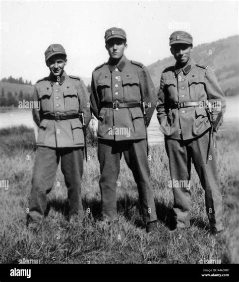 Swiss soldiers ww2 Stock Photo - Alamy