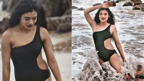 World Cup Final Telugu Actor Rekha Boj S Beach Streak Promise