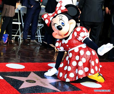 Disney S Minnie Mouse Gets Star On Hollywood Walk Of Fame Xinhua English News Cn