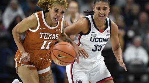 Azzi Fudd Leads No 5 Uconn To 83 76 Win Over No 3 Texas Ap News