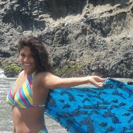 5 Hot Sexy Marilyn Martinez Bikini Pics