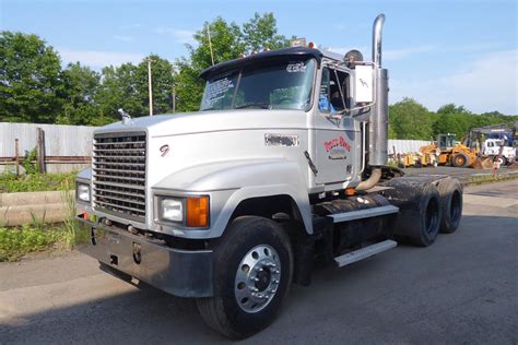 Mack Ch Tandem Axle Day Cab Tractor For Sale By Arthur Trovei