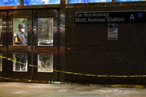 Violent Spree Against Homeless People in Subway Leaves 2 Dead - The New ...