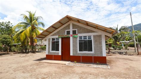 Huánuco Entregan 224 casitas Sumaq Wasi a familias afectadas por bajas