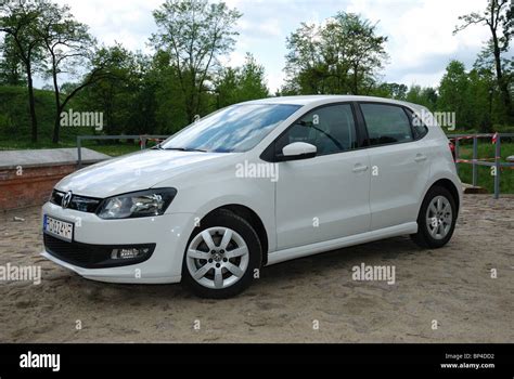 Volkswagen Polo 1 2 TDI BlueMotion MY 2010 White German Popular