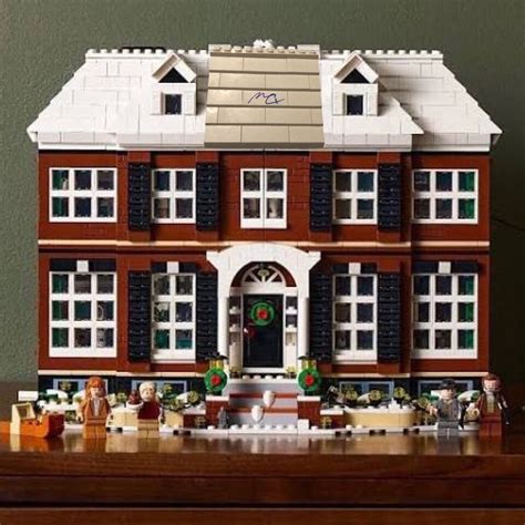 Lego Home Alone House Piece Set Signed By Macauley Culkin Beckett