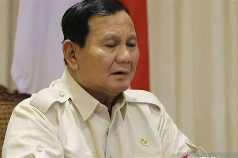 Prabowo Subianto Meminta Pendukungnya Menahan Diri Dan Tidak Lakukan