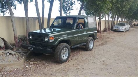 Conversion to Fiber Top - Land Cruiser 70 Series (RKR) - 4X4 and Off ...