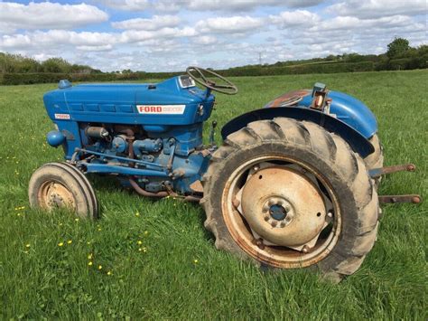 Ford Dexta 2000 Tractor Rare Find In Holsworthy Devon Gumtree