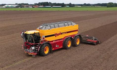 Chevaux Pour Le Nouveau Vredo Vt Farm Connexion