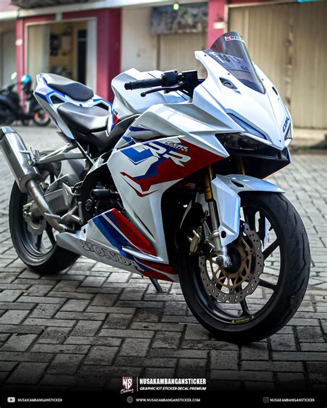 Decal Sticker Cbr Rr Livery Bmw Putih Fullbody Nusakambangan Sticker