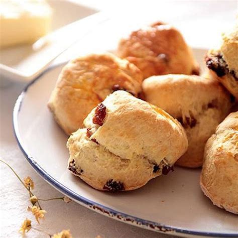 Raisin Scones Recipe — Eatwell101