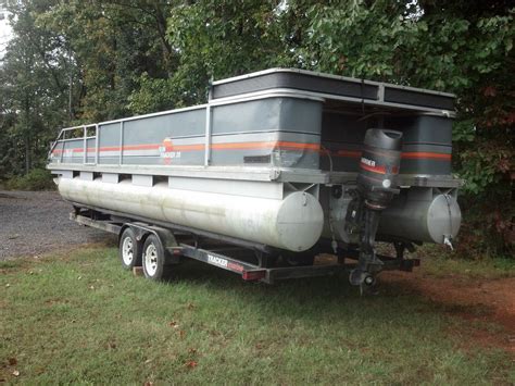 Suntracker 28 Party Pontoon Boat 1987 For Sale For 3700 Boats From