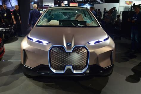 Bmw Vision Inext An X Sized Suv From The Not So Distant Autonomous