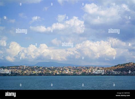 Chalcis Greece Hi Res Stock Photography And Images Alamy