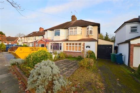 3 Bed Semi Detached House For Sale In Sylvia Avenue Hatch End Pinner