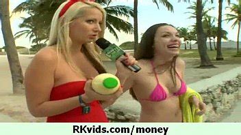 Chupando Y Follando Por Dinero En Efectivo XVIDEOS