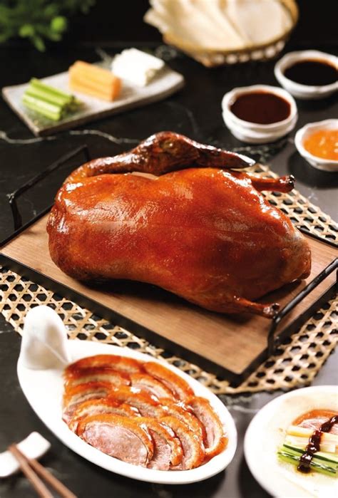 Roast Duck Is All The Rage In Hong Kong Restaurants