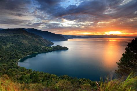 Wisata Danau Toba Dan Keindahan Wisata Sekitarnya Yang Booming