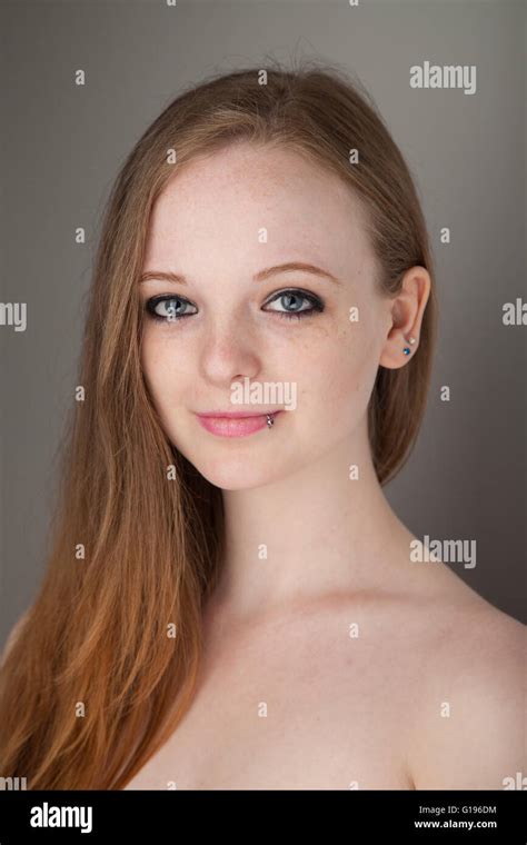 Ginger Teen Stockfotos Und Bilder Kaufen Alamy