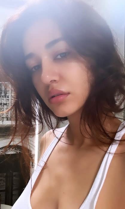 Disha Patani Trolled For Her Swollen Face Netizen Says Did You