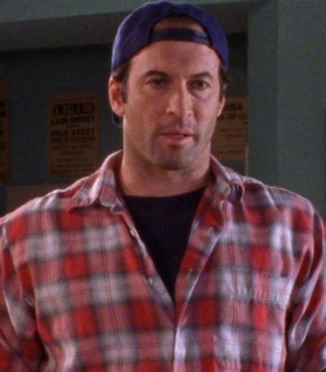 Luke Danes In Season 2 Of Gilmore Girls