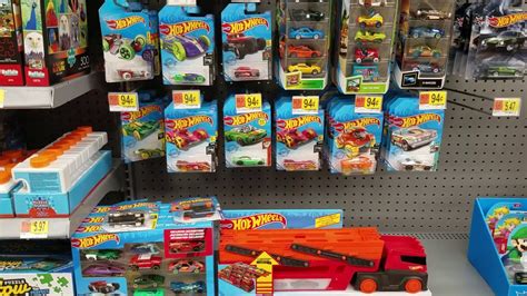 Hot Wheels Hunting At Walmart Youtube