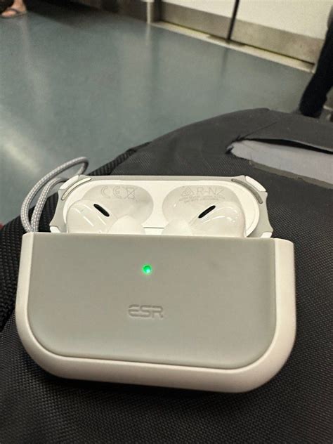 Airpods Pro Gen With Lighting Charging Case Original Audio