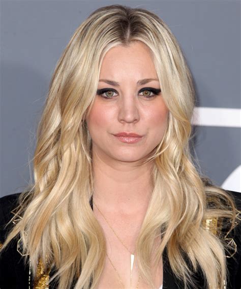 Kaley Cuoco Long Wavy Light Golden Blonde Hairstyle With Light Blonde